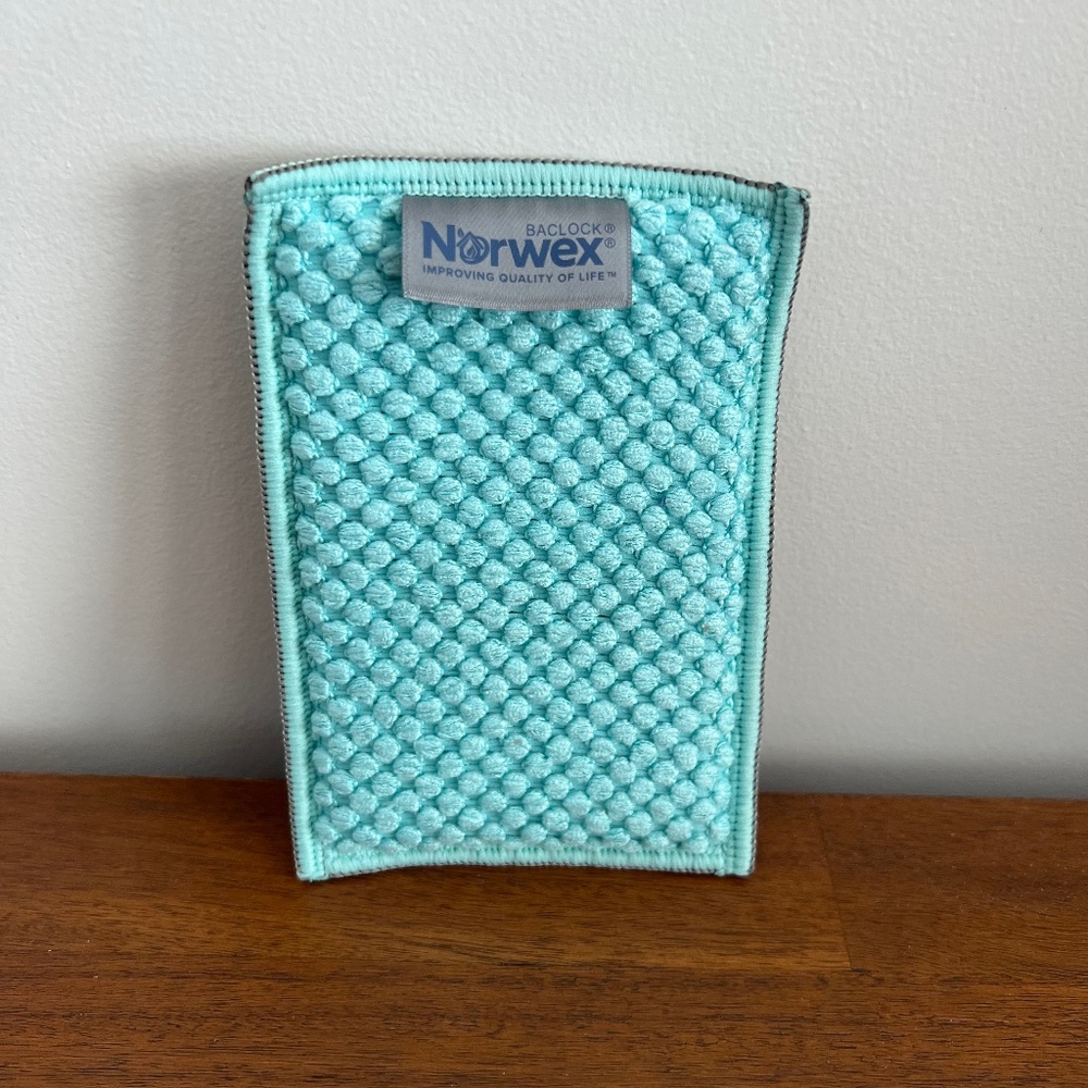 NWOT Kitchen Counter Cloth Sponge